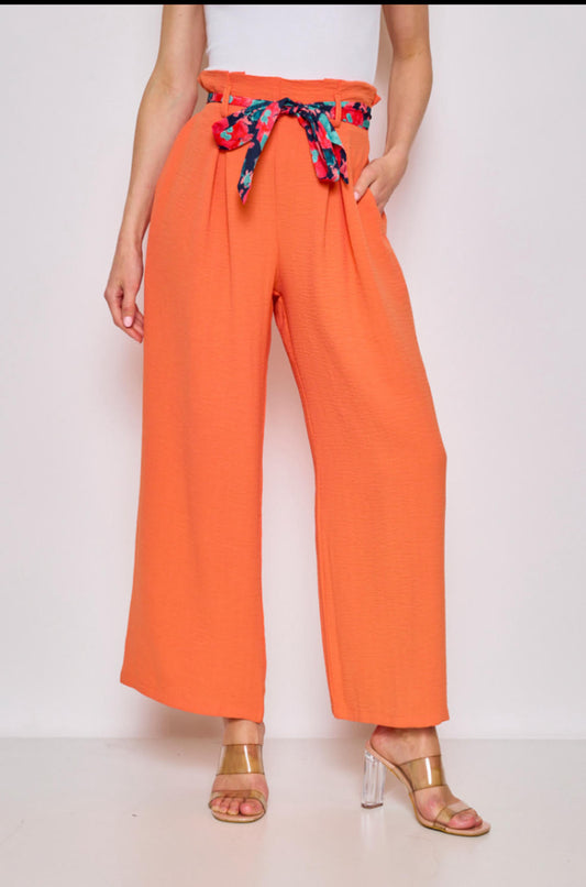 PANTALON FLUIDE AVEC CEINTURE