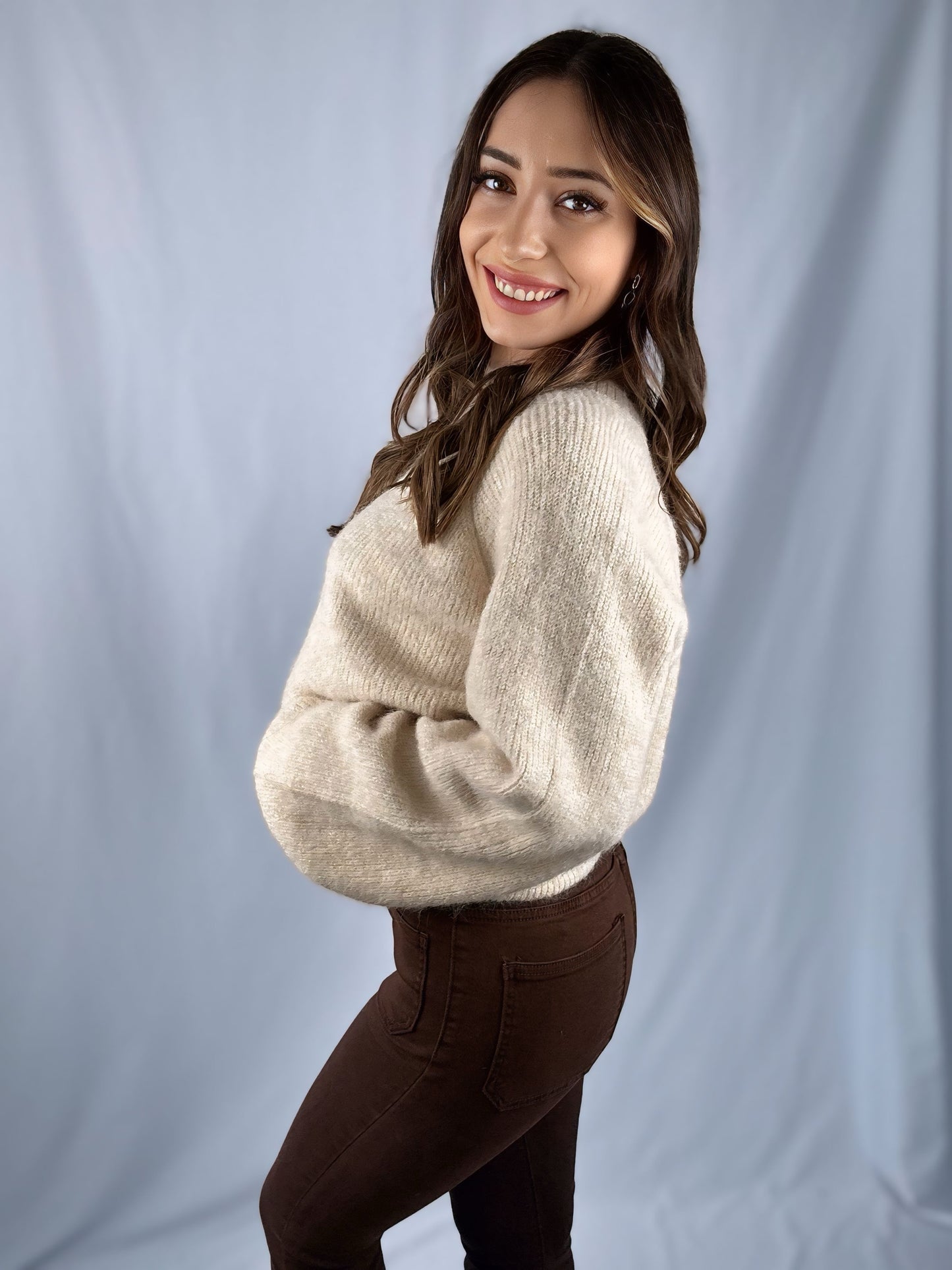 PULL DENTELLE AU DOS