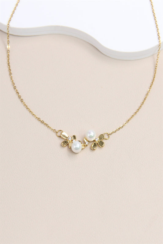 Collier Fleur Orné de Perles en Acier Inoxydable