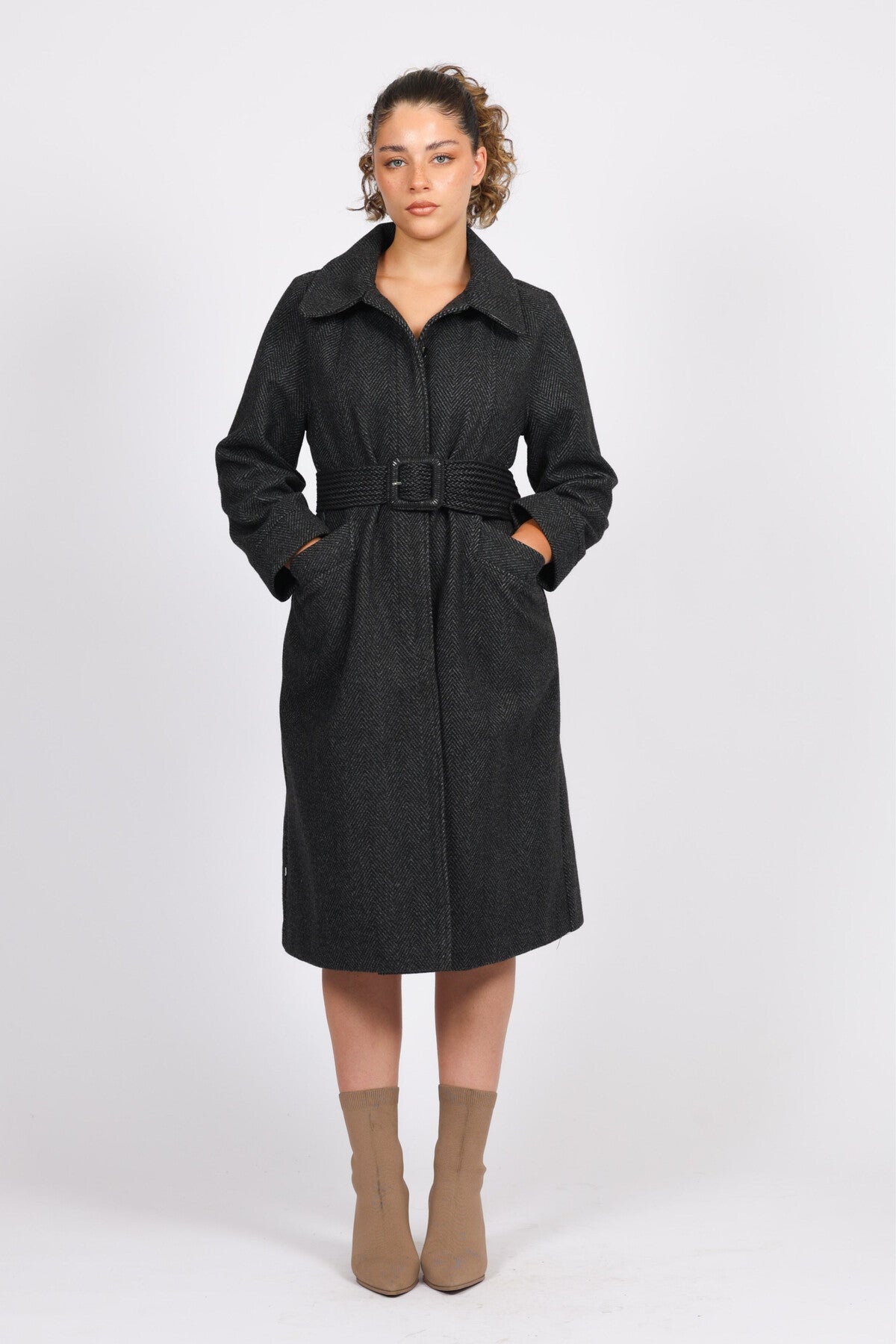 Manteau Mi-Long Ceinturé Élégance Hivernale